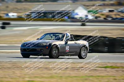 media/Dec-13-2025-Extreme Speed (Sat) [[d129ecb0b9]]/High Inter/Session 2 (Turn 4)/